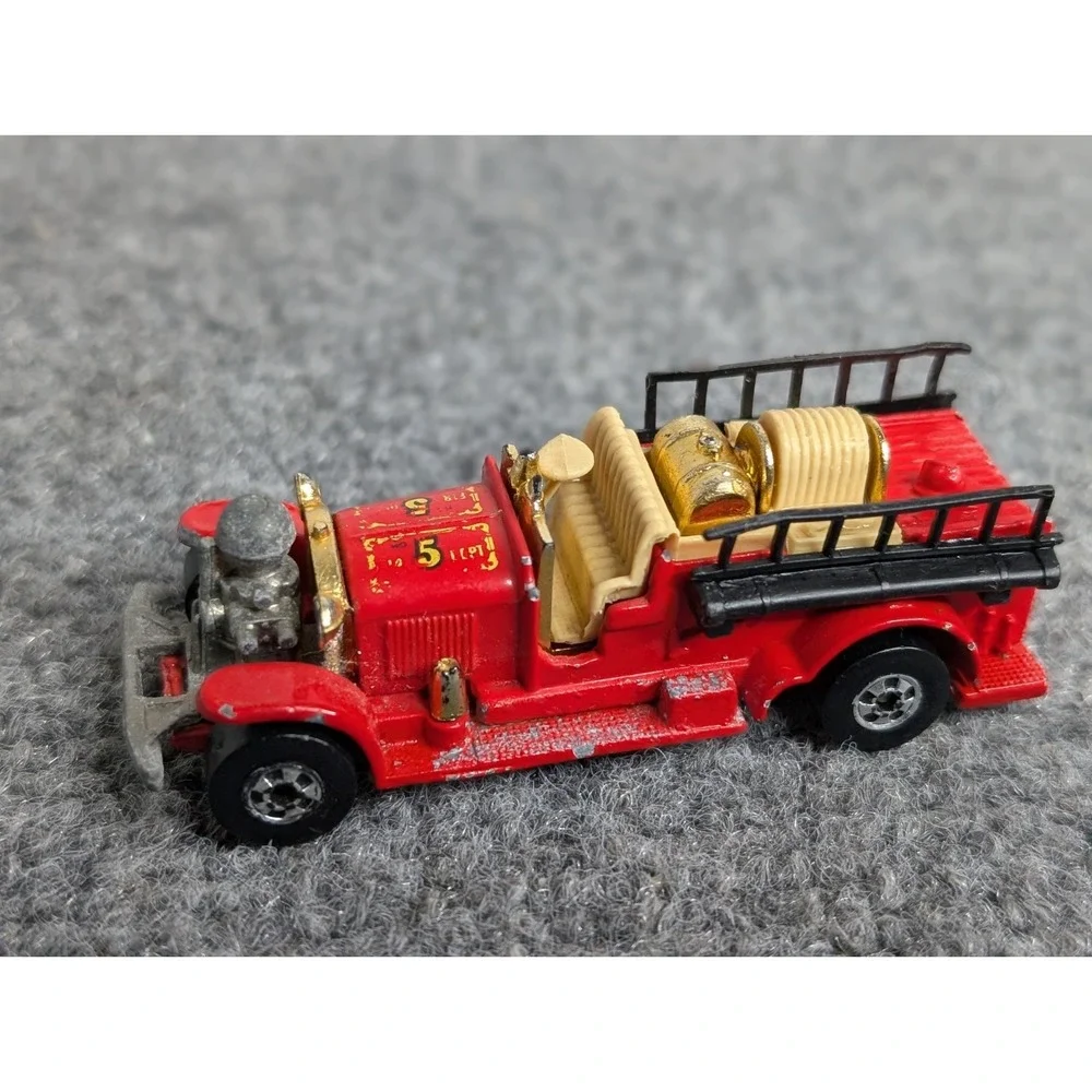 1980 HOT WHEELS OLD NUMBER 5 RED 1:64 DIECAST 3 1/8